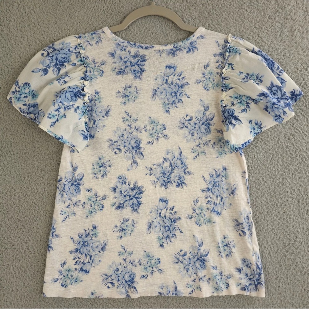 LOFT Women's Blue Floral Linen top with beautiful puff sleeve - Picture 2 of 6